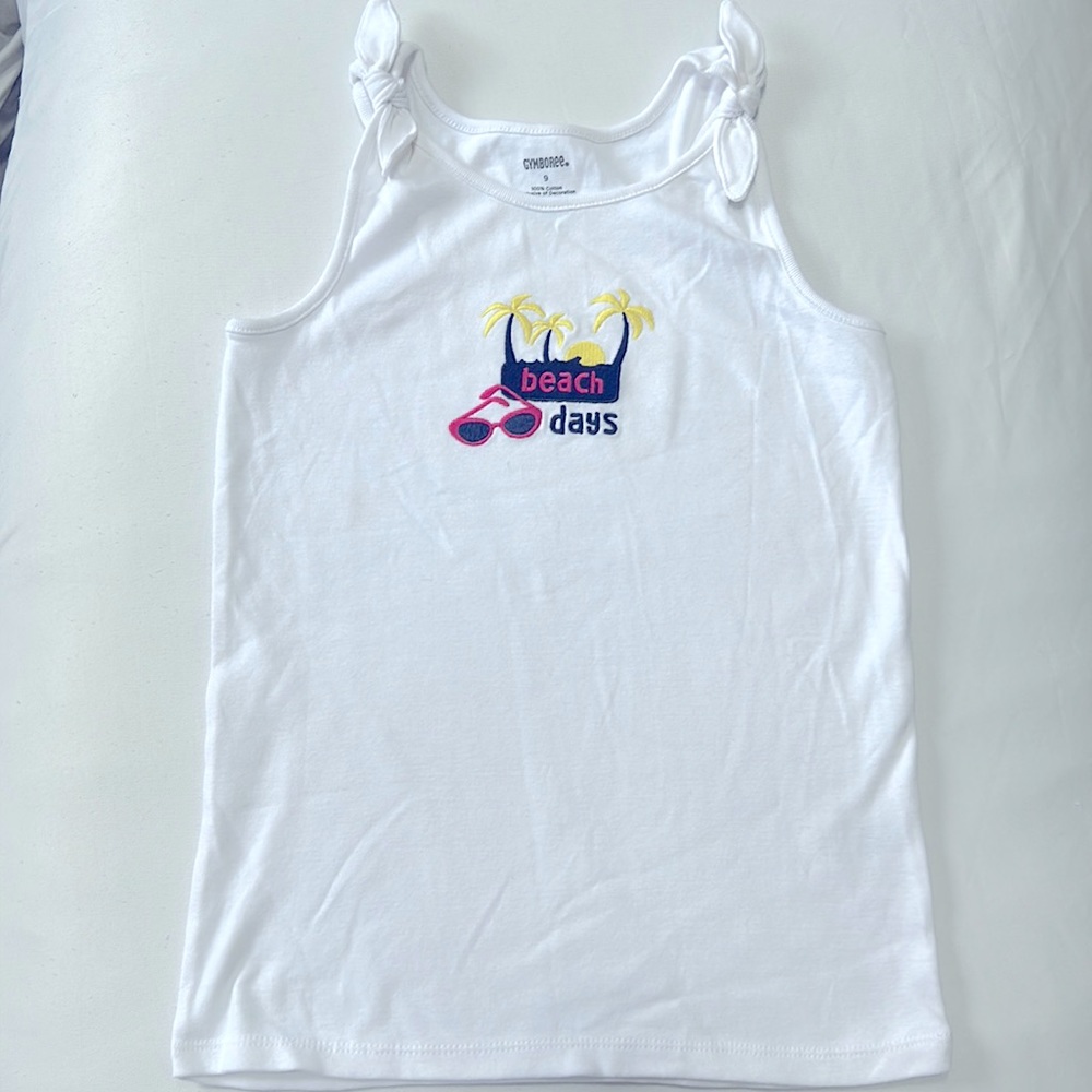 NWOT Gymboree white sleeveless shirt. Palm trees and sunglasses “beach days”
